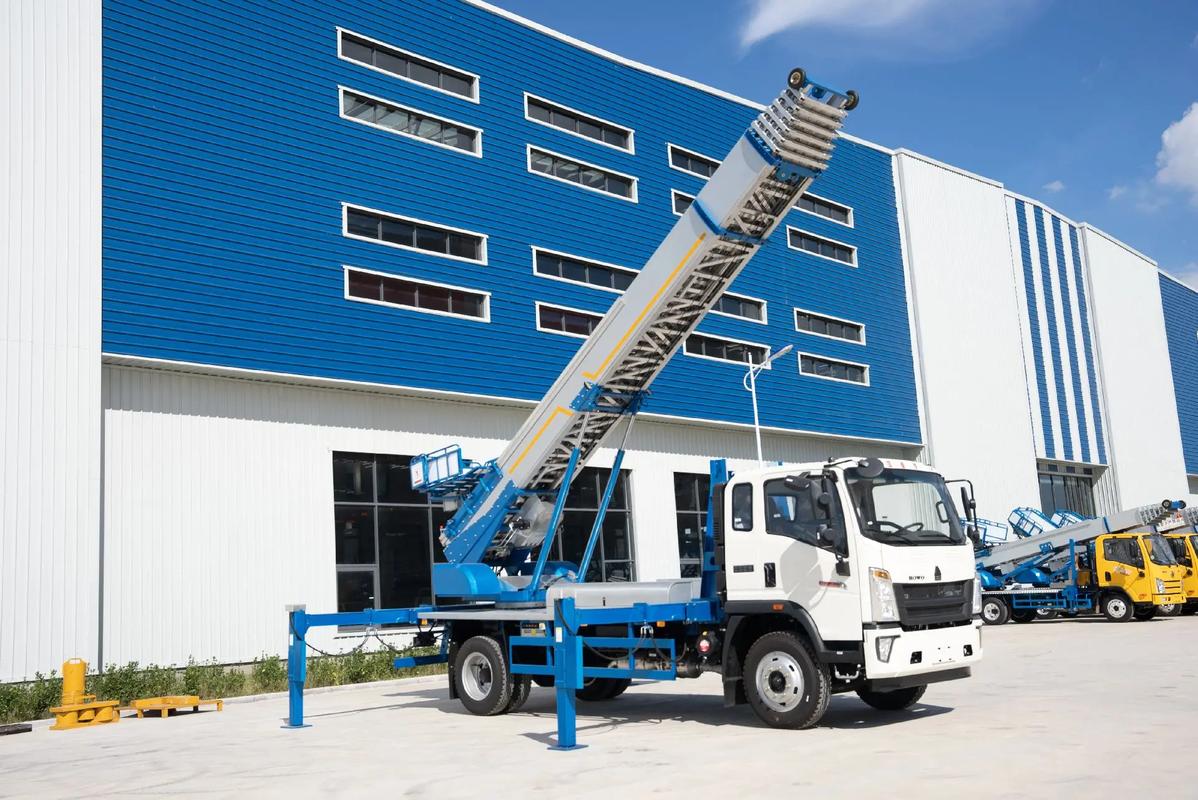 遂川县小型云梯车上料车租赁多少钱