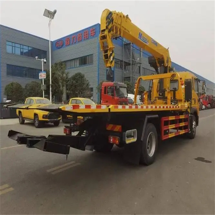 遂川县附近小随车吊出租电话，轻松解决搬运烦恼